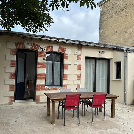 Petit Gite Avec Terrasse Thouarcé Kültér fotó